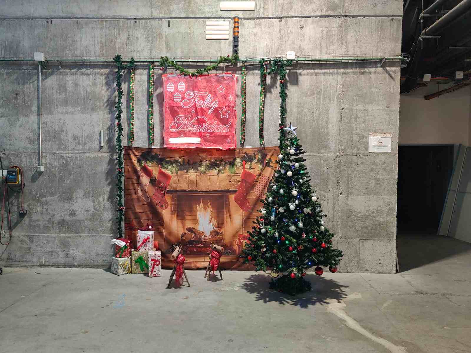 Decoracion Navidad Mantenimiento - Zona Industrial (1)